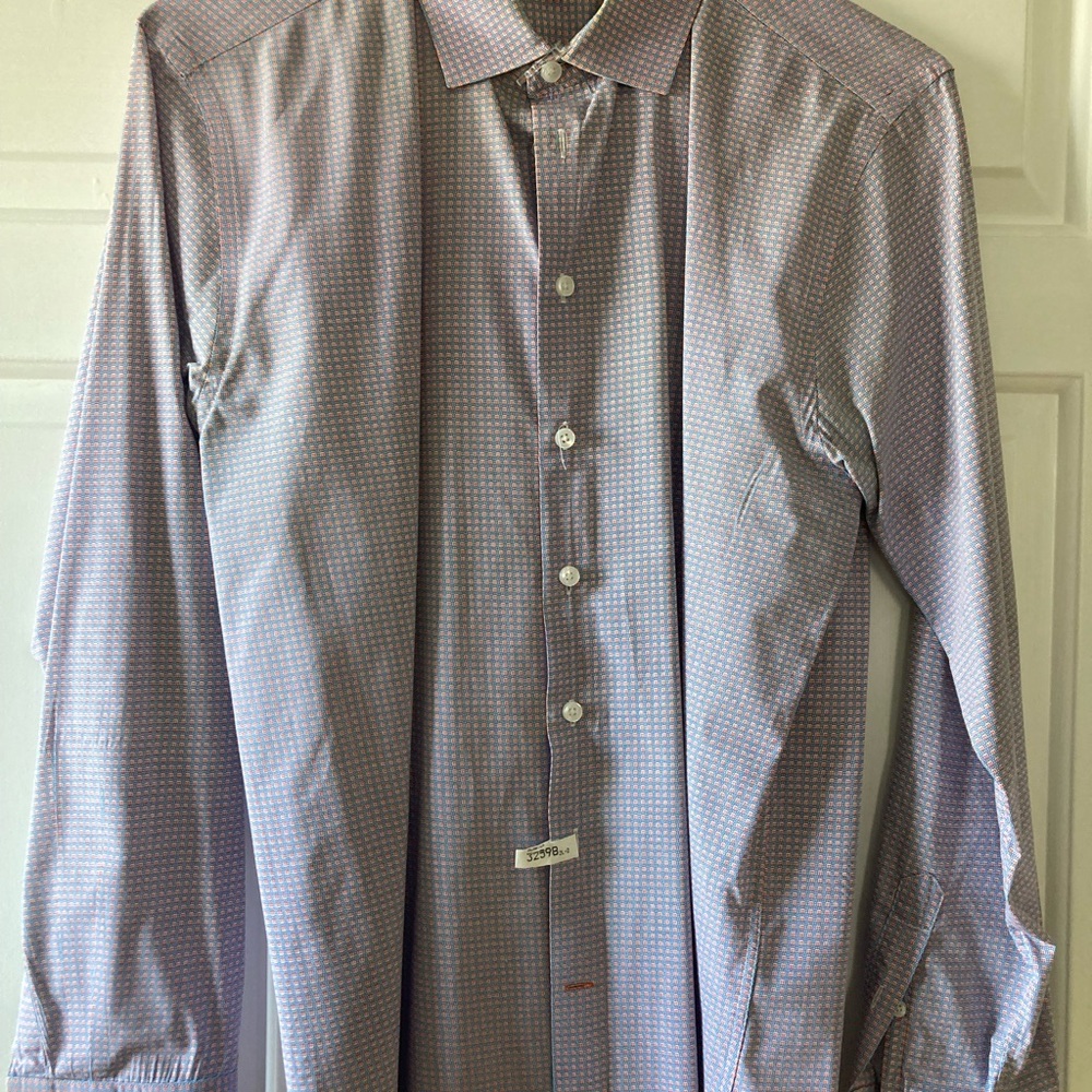 Men’s casual dress shirt, size 16. Like new, dry cleaned.
